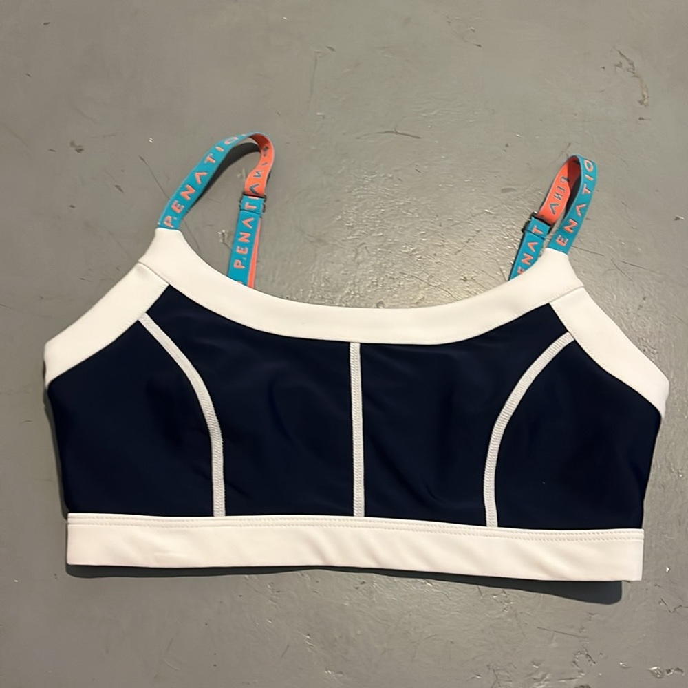 P.E Nation Navy and White Activewear SetXS - Picture 4 of 10